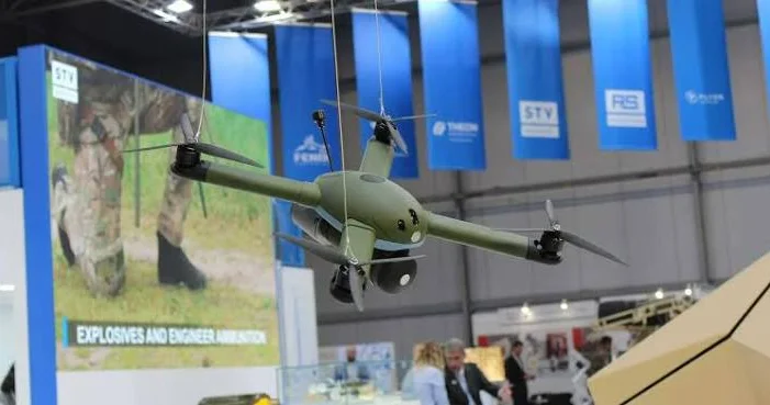 Çexiya Çin Komponentləri olmadan hazırlanmış FPV NG hücum dronunu təqdim etdi