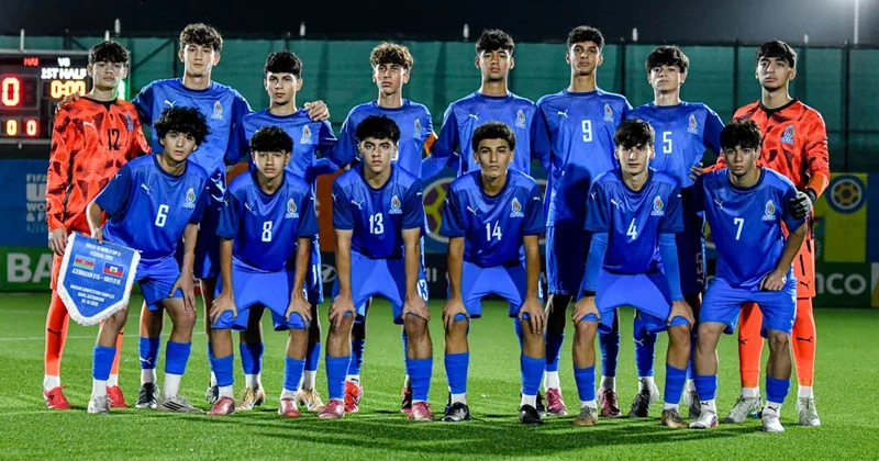 Futbol üzrə U 15 millimiz dünya çempionatında Çili ilə qarşılaşacaq