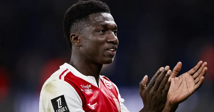 Liverpul un transfer siyahısında yer alan 3 yarımmüdafiəçi