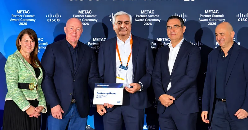 “Bestcomp Group” Vankuverdə CISCO nun regional mükafatını qazanan iki şirkətdən biri oldu