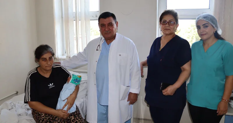 YARA SAĞALASI OLSA TƏBİB QƏNŞƏR GƏLƏR
