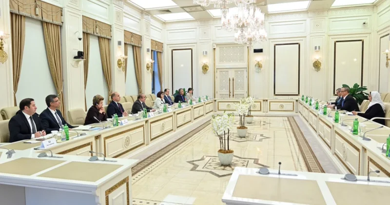 Baş katib: Azərbaycanın sədrliyi ilə İƏT in fəaliyyətinin daha da güclənəcəyinə inanıram
