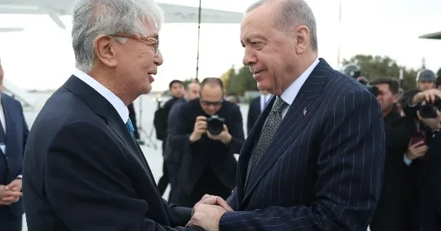 Tokayev Ankaraya gəldi Ərdoğan qarşıladı FOTOLAR