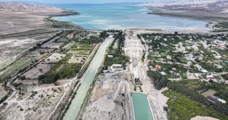 Şirvan suvarma kanalında 110 hidrotexniki qurğuda tamamlama işləri aparılır