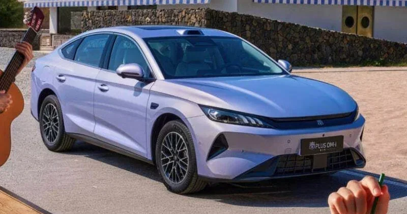BYD выпустил доступный гибрид