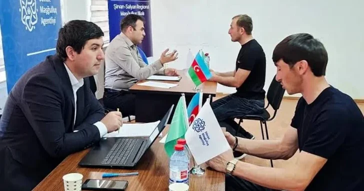 В Билясуварском районе прошла очередная ярмарка труда