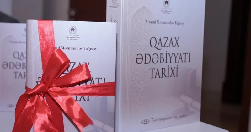 Türk Mədəniyyəti və İrsi Fondu “Qazax ədəbiyyatı tarixi” kitabını təqdim edib