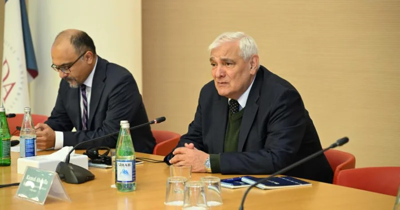Akademik Kamal Abdulla: “Öyrədərək öyrənirik” prinsipi təhsilin əsasını təşkil edir
