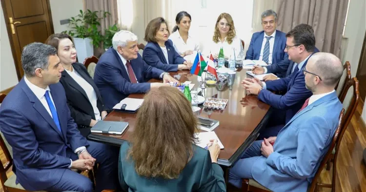 Avstriya səfiri ADU nun qonağı oldu FOTO