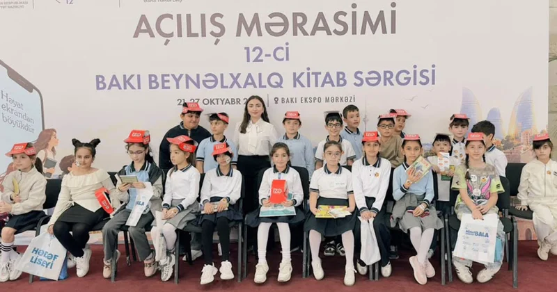 Paytaxt məktəbliləri XII Bakı Beynəlxalq Kitab Sərgisində