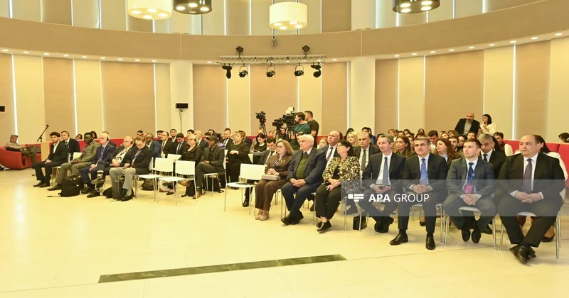 “Mədəniyyətlərarası dialoq, təhsil və rəqəmsal transformasiya” mövzusunda sessiya keçirilib