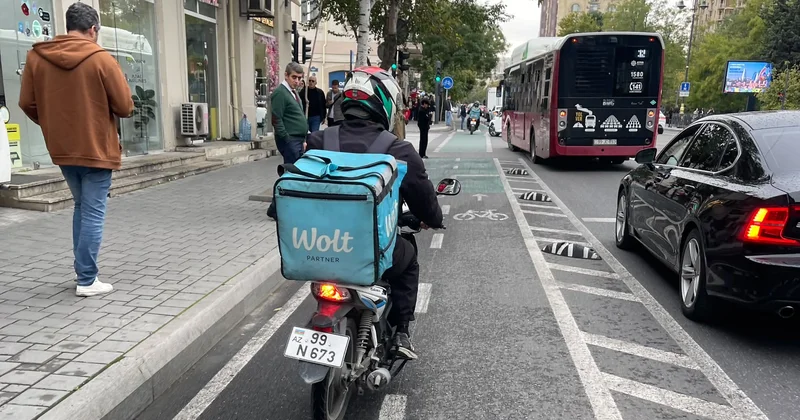 Bakıda artıq velosiped sürmək olmur Memar