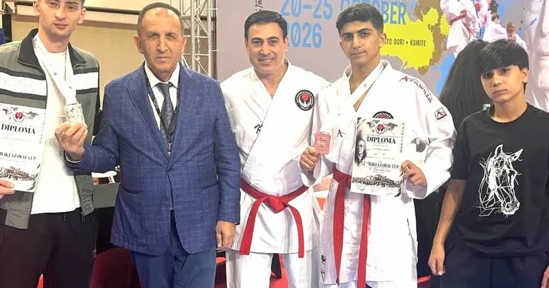 Azərbaycan karateçiləri dünya kubokunda üç medal qazanıblar FOTO