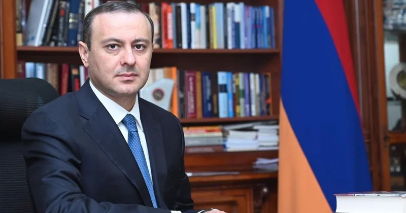 Hraparak: Пашинян мог уволить Григоряна из за интереса Запада