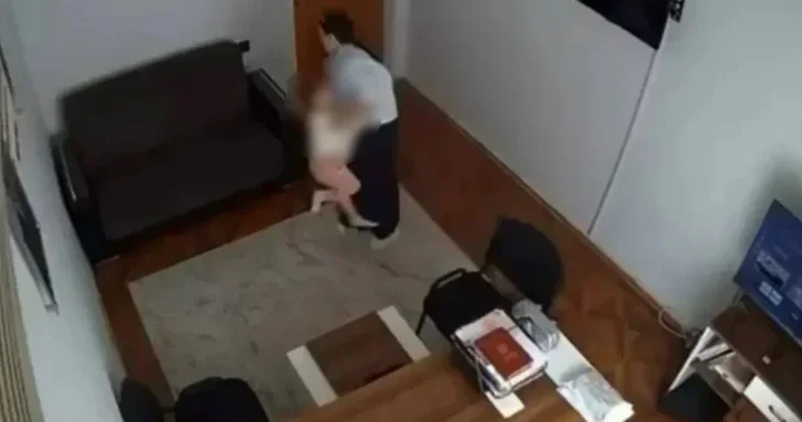 В Баку родители обвинили директора детсада в жестоком обращении с детьми