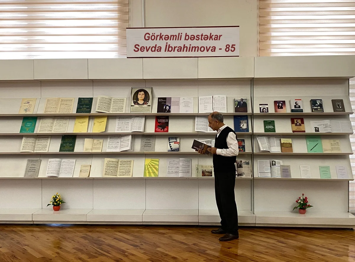 Milli Kitabxanada “Görkəmli bəstəkar Sevda İbrahimova 85” adlı ənənəvi kitab sərgisi açılıb