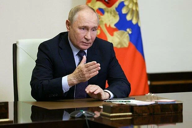 Putin Gürcüstandakı proseslərdən DANIŞDI: Məni sadəcə heyran etdi