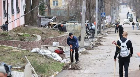 Rusiya darmadağın etdi, Ukraynada enerji kəsildi