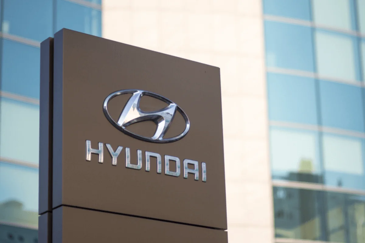 Hyundai 226 mindən çox avtomobili geri çağıracaq