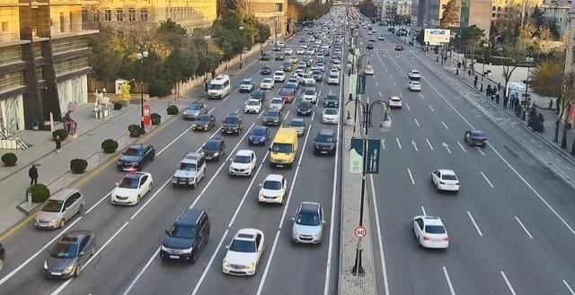 Bakıda bir sıra yollarda sıxlıq müşahidə olunur Doğru Xəbərlər