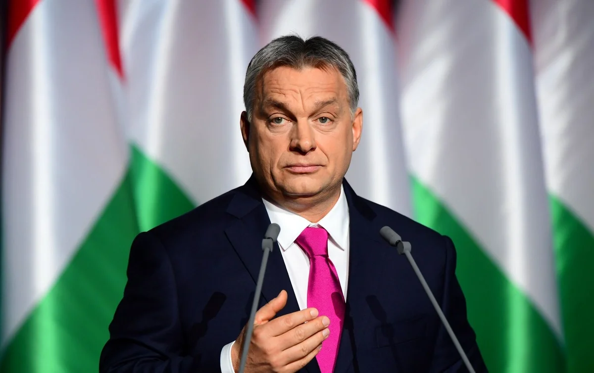 Orban Moskvadakı 9 May paradına qatılmayacaq