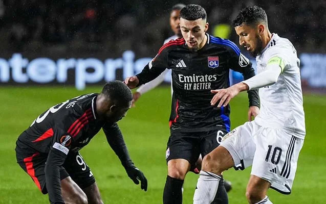 “Qarabağ” “Lion”a böyük hesabla uduzduVİDEO