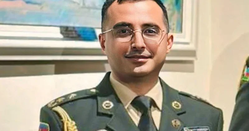 В Баку судят экс сотрудника посольства в США. За торговлю золотом из зала суда