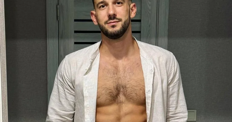 Ölüb ölməyəcəyini yoxlamaq üçün çoxlu burqer yedi, öldü FOTO