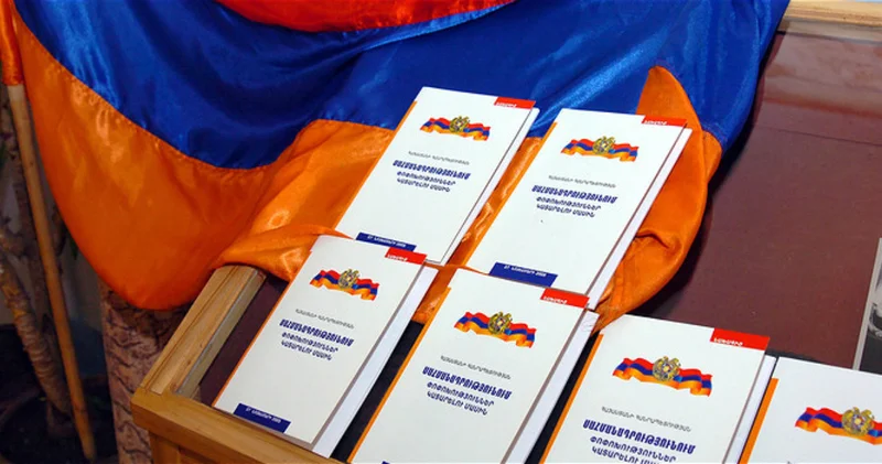 Глава Минюста: Новый текст Конституции Армении должен быть готов в марте 2026 года