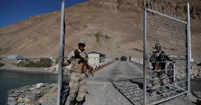 Əfqanıstan Tacikistan sərhədində İNSİDENT Ölənlər var