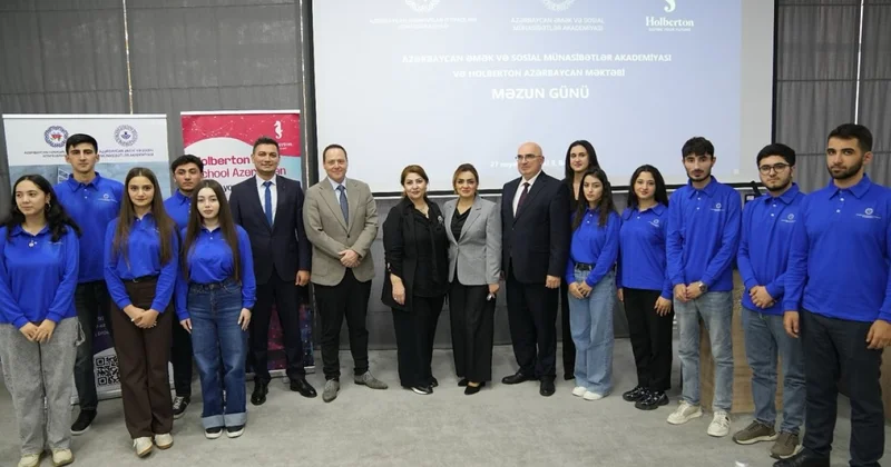 AƏSMA və Holberton un təşkilatçılığı ilə Məzun Günü keçirilib FOTOLAR