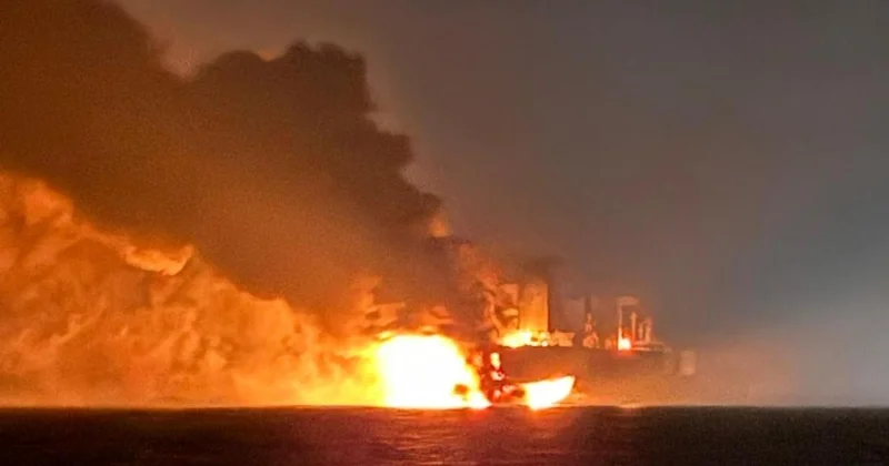 Türkiyə sahillərində üzən gəmidə partlayış