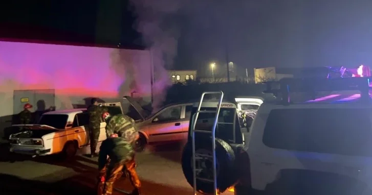 Учения МЧС Азербайджана: спасение пострадавших при ДТП и оказание первой помощи