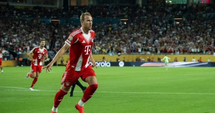 Keyn Qızıl top un başlıca namizədidir ilk 10 luq