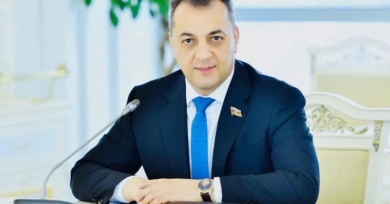 “ABŞ Rusiya görüşünə ən real məkan: Budapeşt”