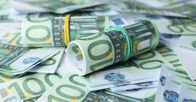 Rəsmi valyuta məzənnələri 28.11.2025