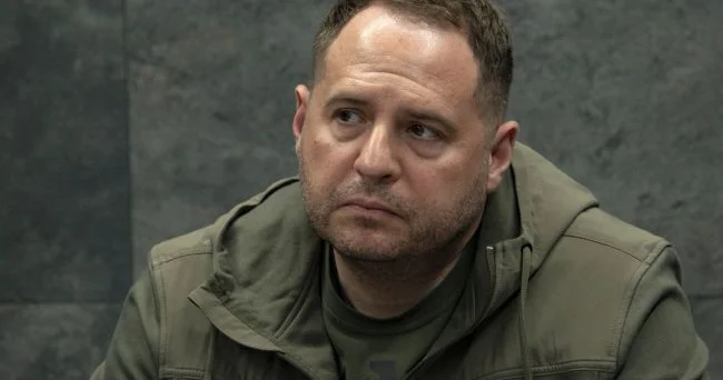 У главы офиса Зеленского проводят обыски Minval Politika