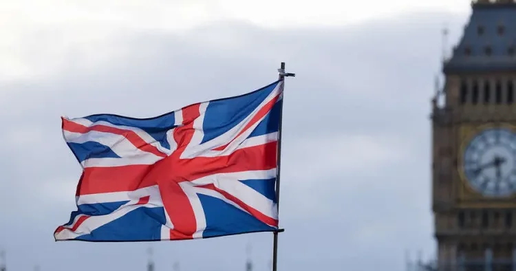 Böyük Britaniya büdcə kəsiri səbəbindən səfirlik binalarını sata bilər KİV