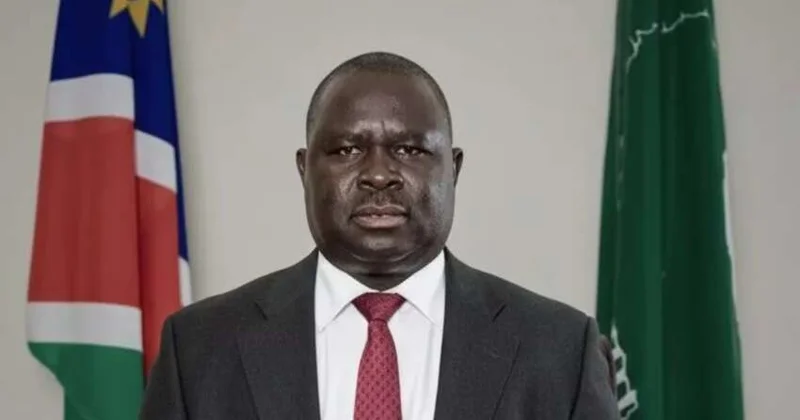 Adolf Hitler adını DƏYİŞDİ