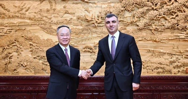 Maliyyə sektorlarında Azərbaycan Çin əməkdaşlığı müzakirə edilib