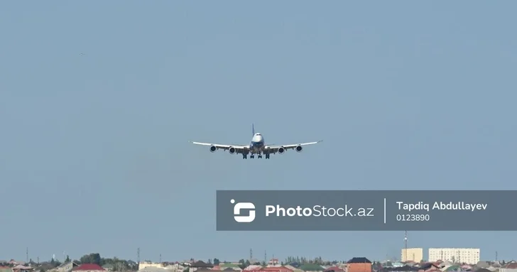 Азербайджан принял свыше 12 тысяч рейсов за шесть месяцев