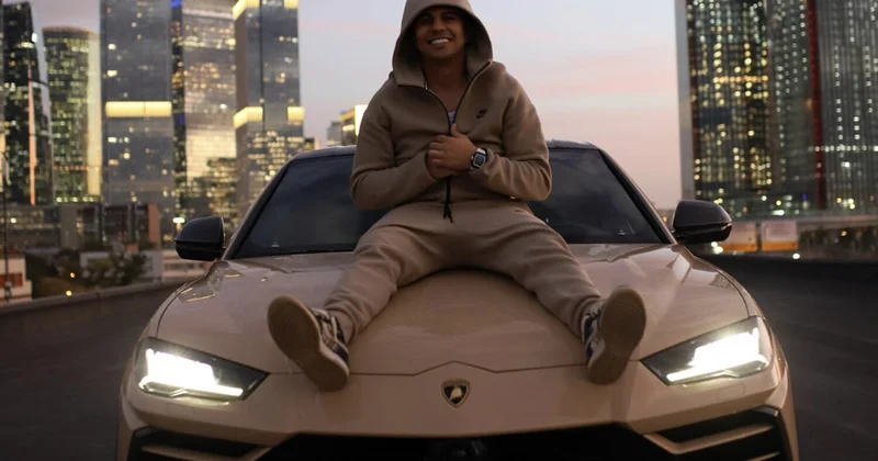 Азербайджанского блогера избили в прямом эфире Minval Politika