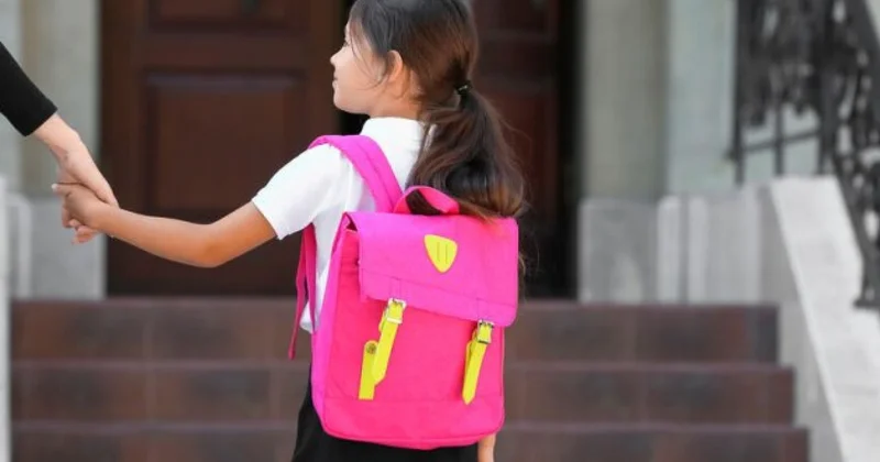 Pirşağıda 12 yaşlı qız itkin düşdü