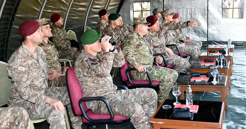 General xüsusi təyinatlıların birgə təlimini izlədi Fotolar