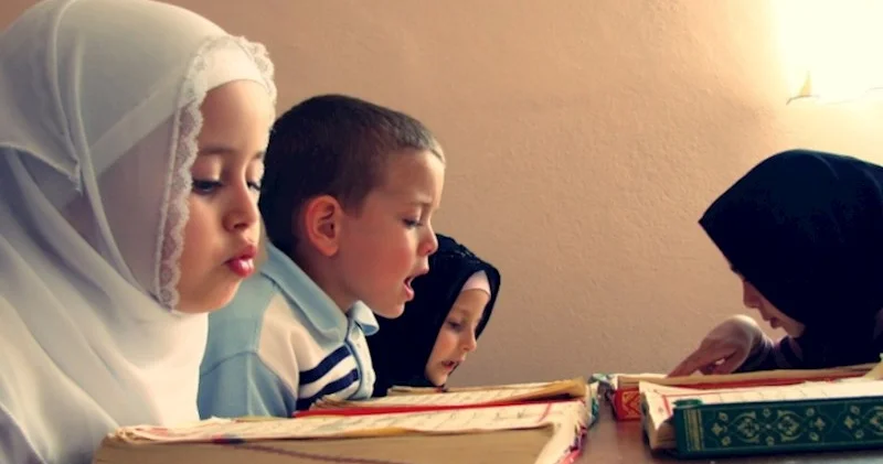 5 yaşlı uşağa dini məcbur sevdirmək olmaz İlahiyyatçı