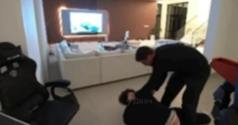 Azərbaycanlı bloqer canlı efirdə DÖYÜLDÜ ANBAAN VİDEO