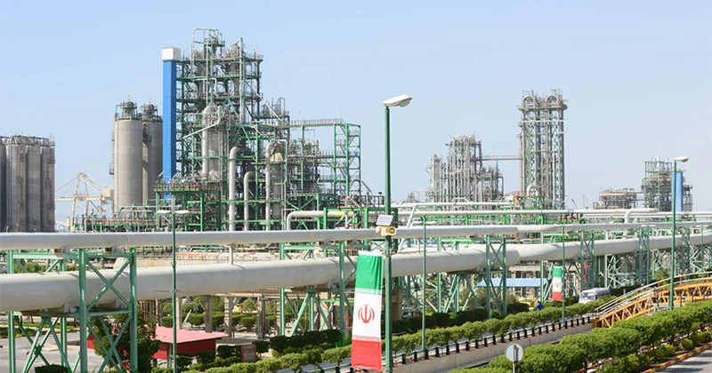 Иран намерен расширять нефтехимию за счет частных инвестиций