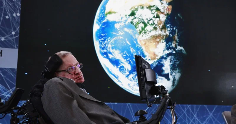 Hokinqin qaranlıq meşə dəki yadplanetlilər haqqında dəhşətli nəzəriyyəsi yenidən gündəmdə