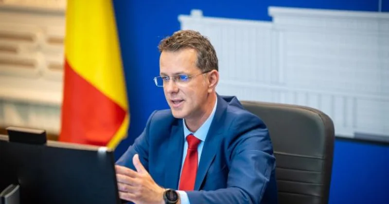 Глава Минобороны Румынии забыл поменять шаблон и ушел в отставку