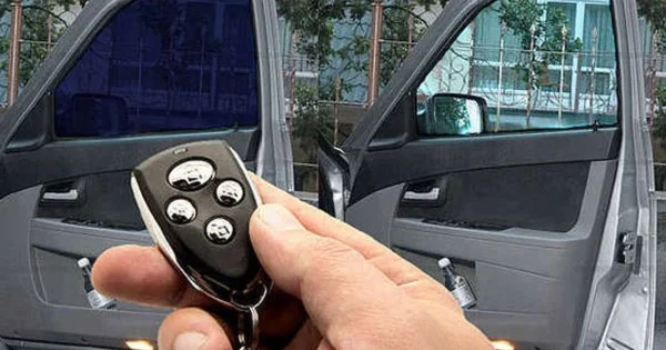 Невидимый салон одним нажатием кнопки: что говорит закон в Азербайджане о новой технологии тонировки